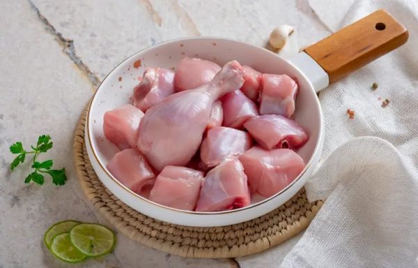 Chicken Curry Cut - Skin Off